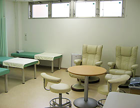 �����ȃN���j�b�N���u��